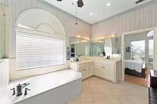 8901 Lakepointe Ave, Rowlett, TX 75088 - Photo 19