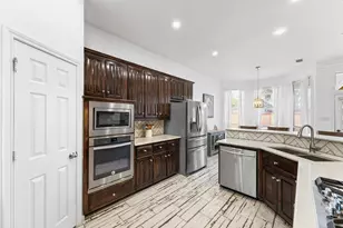 8901 Lakepointe Ave, Rowlett, TX 75088 - Photo 11