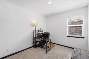 645 Ridgeback Trail, Fort Worth, TX 76052 - Photo 11