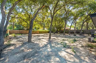 5914 Asbury Ave, Fort Worth, TX 76119 - Photo 15