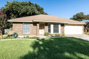 2403 Bayberry Ln, Euless, TX 76039 - Photo 1