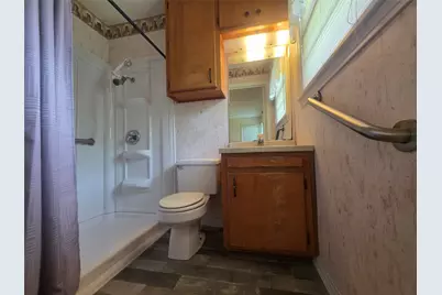1213 Hillcrest Drive, Graham, TX 76450 - Photo 31