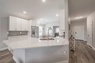 445 Vista Way Dr, Saginaw, TX 76179 - Photo 9