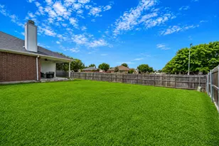 445 Vista Way Dr, Saginaw, TX 76179 - Photo 35