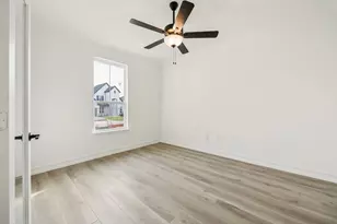 11169 Roxburgh Rd, Fort Worth, TX 76052 - Photo 9