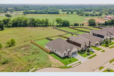 160 Rockin River Drive, Fort Worth, TX 76120 - Photo 39