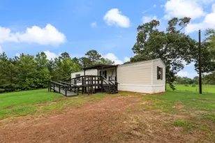 7642 County Road 474 W, Henderson, TX 75654 - Photo 1