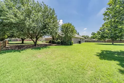 4035 Palomino Drive, Benbrook, TX 76116 - Photo 31