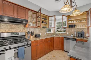 2240 Lawndale Dr, Dallas, TX 75211 - Photo 5