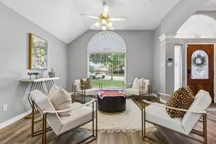 9809 Belfort Dr, Frisco, TX 75035 - Photo 3