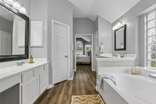 9809 Belfort Dr, Frisco, TX 75035 - Photo 15