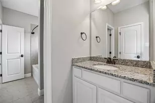 134 Santa Rosa Way, Irving, TX 75062 - Photo 23