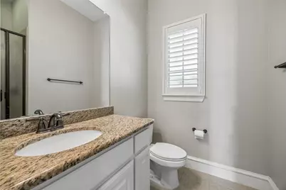 134 Santa Rosa Way, Irving, TX 75062 - Photo 17