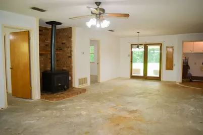 300 Bethel Road, Como, TX 75431 - Photo 11