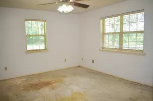 300 Bethel Rd, Como, TX 75431 - Photo 23