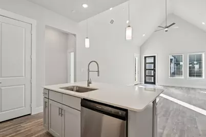3153 Winter Rose Way RR # 7, Arlington, TX 76005 - Photo 7