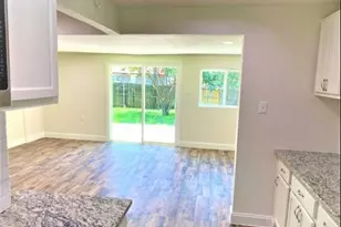 2536 Rutherford, Irving, TX 75062 - Photo 9