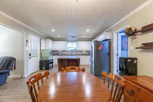 513 Reeves St, Clyde, TX 79510 - Photo 9