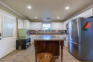 513 Reeves St, Clyde, TX 79510 - Photo 11