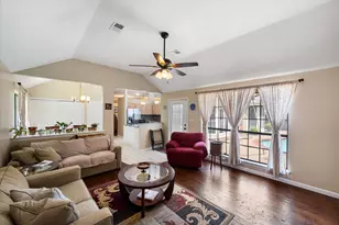 4137 Mapleridge Dr, Grapevine, TX 76051 - Photo 9