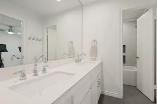 4230 Royal Ridge Dr, Dallas, TX 75229 - Photo 17