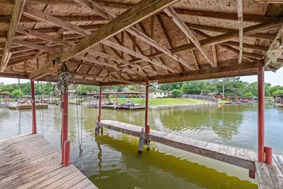 4102 Apache Trail Court, Granbury, TX 76048 - Photo 5