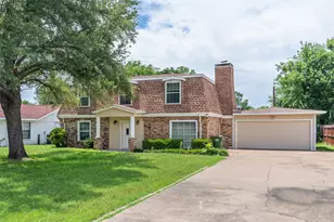 4102 Apache Trail Ct, Granbury, TX 76048 - Photo 3