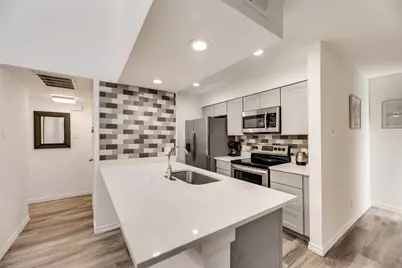 5750 Phoenix Drive #39, Dallas, TX 75231 - Photo 5