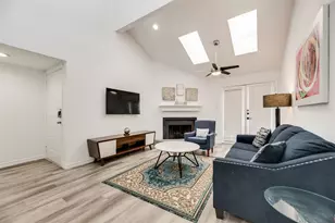 5750 Phoenix Dr, Dallas, TX 75231 - Photo 3