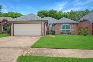 2301 Bennington Dr, Arlington, TX 76018 - Photo 1