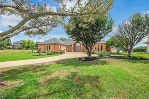 7349 Golf Club Dr, Fort Worth, TX 76179 - Photo 5
