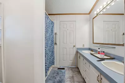 3601 Mockingbird Circle, Cleburne, TX 76031 - Photo 15
