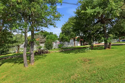 3601 Mockingbird Circle, Cleburne, TX 76031 - Photo 21