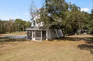 655 N Soda St, Jefferson, TX 75657 - Photo 25