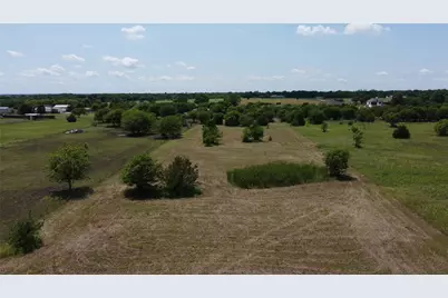 660 S Westmoreland Road, Waxahachie, TX 75167 - Photo 15