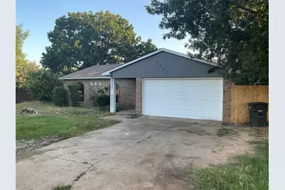 6951 Newberry Court W, Fort Worth, TX 76120 - Photo 1