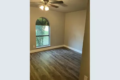 6951 Newberry Court W, Fort Worth, TX 76120 - Photo 7