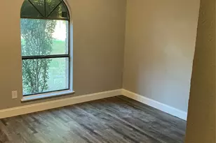 6951 Newberry Ct W, Fort Worth, TX 76120 - Photo 7