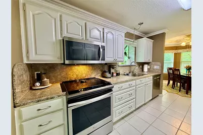 2121 Preston Place, Denton, TX 76209 - Photo 7