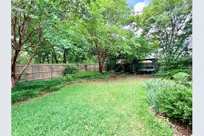 2121 Preston Place, Denton, TX 76209 - Photo 11