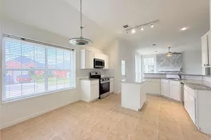 7960 Salmon Run Way, Fort Worth, TX 76137 - Photo 15