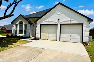 7960 Salmon Run Way, Fort Worth, TX 76137 - Photo 3