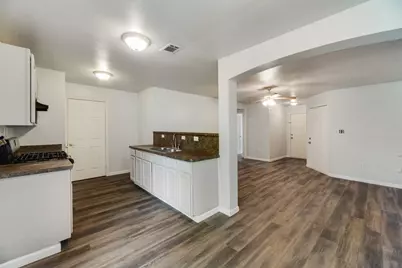 2526 Exeter Avenue, Dallas, TX 75216 - Photo 11