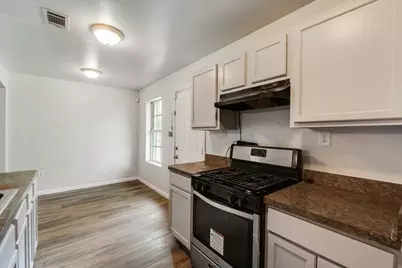 2526 Exeter Avenue, Dallas, TX 75216 - Photo 13