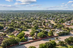 1907 Lansdown Ct, Carrollton, TX 75010 - Photo 27