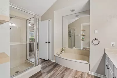 1907 Lansdown Court, Carrollton, TX 75010 - Photo 15