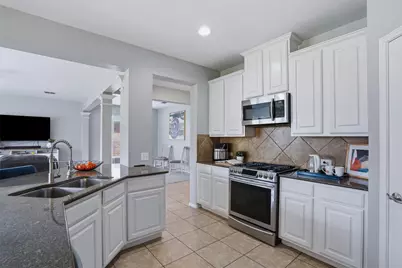 908 Lake Hollow Drive, Little Elm, TX 75068 - Photo 3