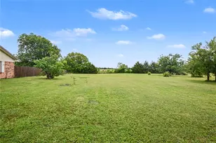 2382 N Fm 1743 Rd, Windom, TX 75492 - Photo 35
