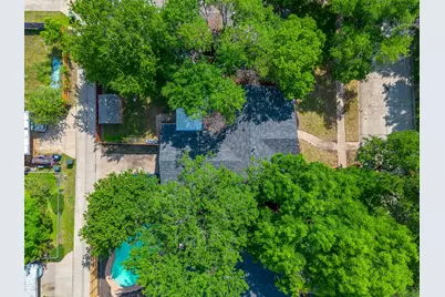 2909 Clover Valley Drive, Garland, TX 75043 - Photo 37