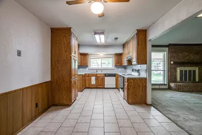340 Grand Meadow Drive, Fort Worth, TX 76108 - Photo 13